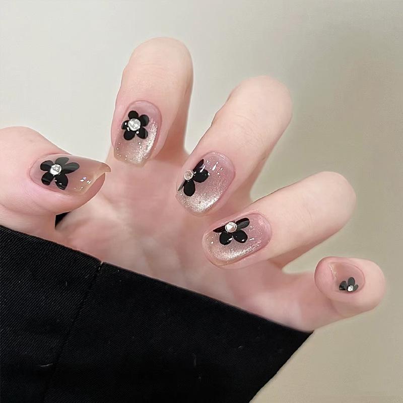 

Студенческий маникюр «кошачий глаз»: Съемные короткие ногти с черными цветами - Трендовый набор накладных ногтей из TikTok Handmade Nails XS#10 pieces/bag