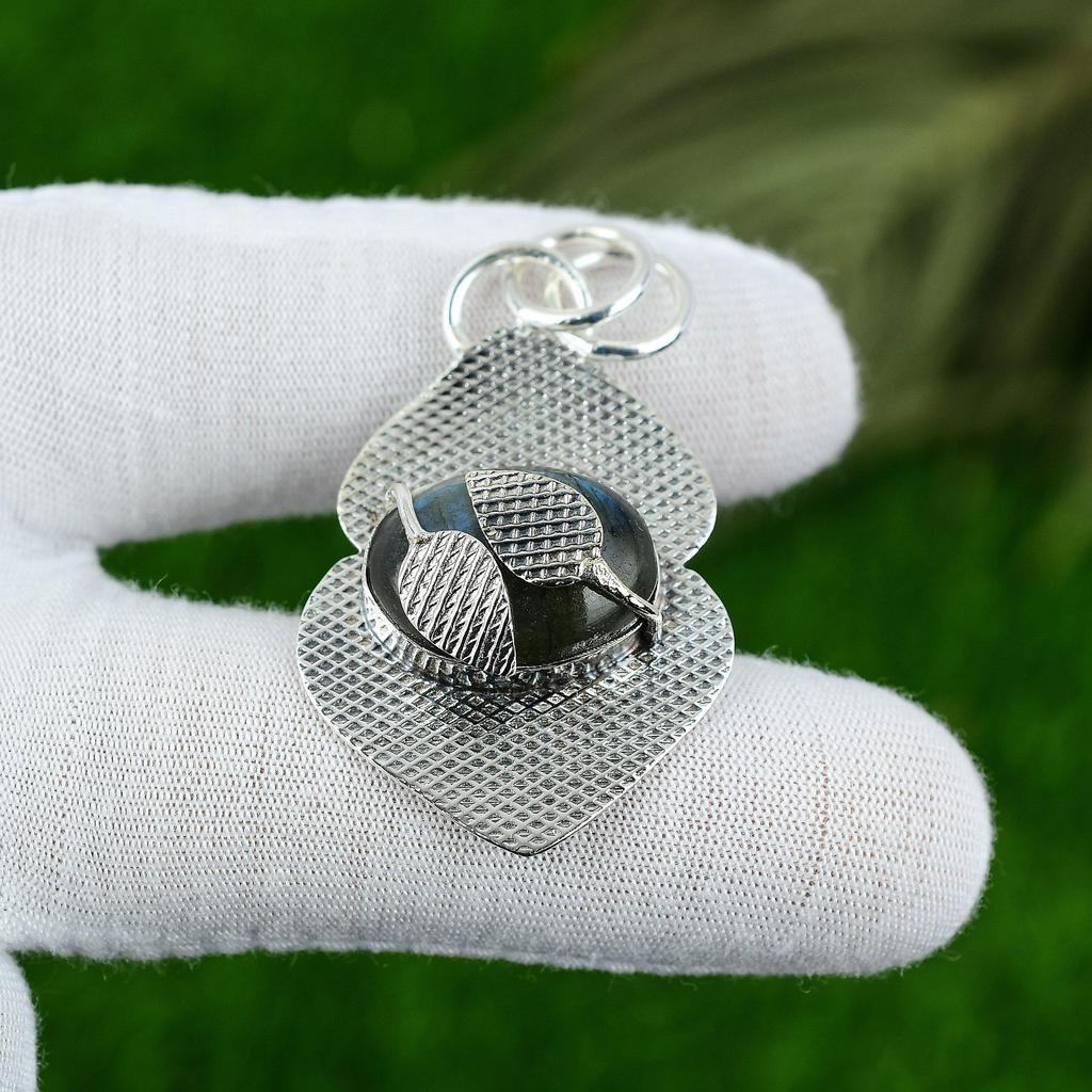 Gift For Women Jewelry Pendant 925 Sterling Silver Natural Labradorite Gemstone
