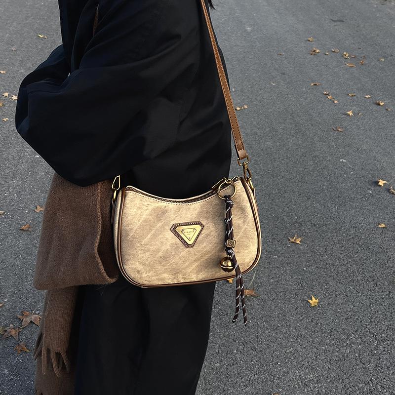 2025 New Product Fashion Versatile Large Capacity Niche Design Crossbody Shoulder Underarm Handbag Bag