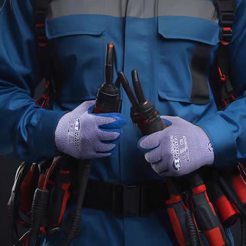 

Ultrathin Electrician Insulating Gloves Withstanding Voltage 400V Rubber Touch Screen Insulation Gloves Work Safe Gloves One Size