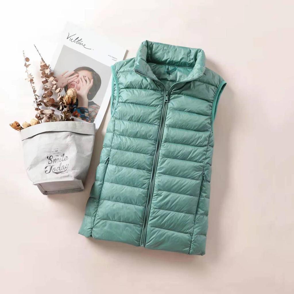 Ultralight Down Vest Women Sleeveless Jacket Female White Duck Down Waistcoat Female Warm Puffer Jacket Outwear M-8XL