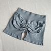 Candy Color Seamless Low-Waist Hip-Lifting Yoga Shorts (Three-Quarter Length)