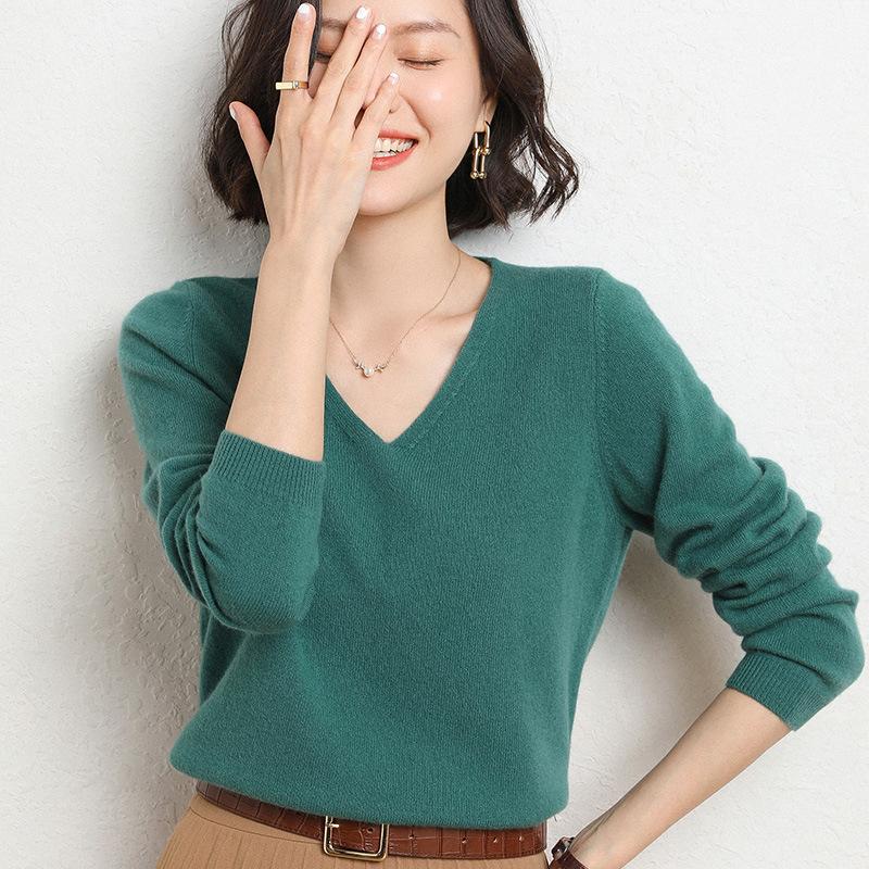 Women's V-Neck Knit Sweater Long Sleeve Loose Solid Color Pullover