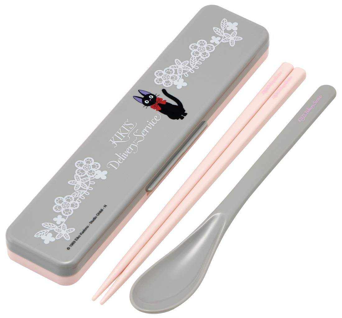 

Skater Chopsticks and Spoon Silver Ion Delivery Service Jiji Lace Ghibli Made in CCS3SAAG Set, Ag+ Antibacterial, Kiki s Design, Japan, 18cm,