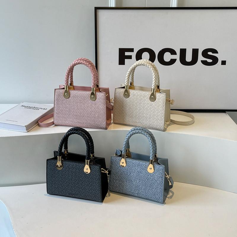 Fashionable Small Shoulder Bag For Women 2024 Spring New Korean Style Minimalist Crossbody Bag Street Trend