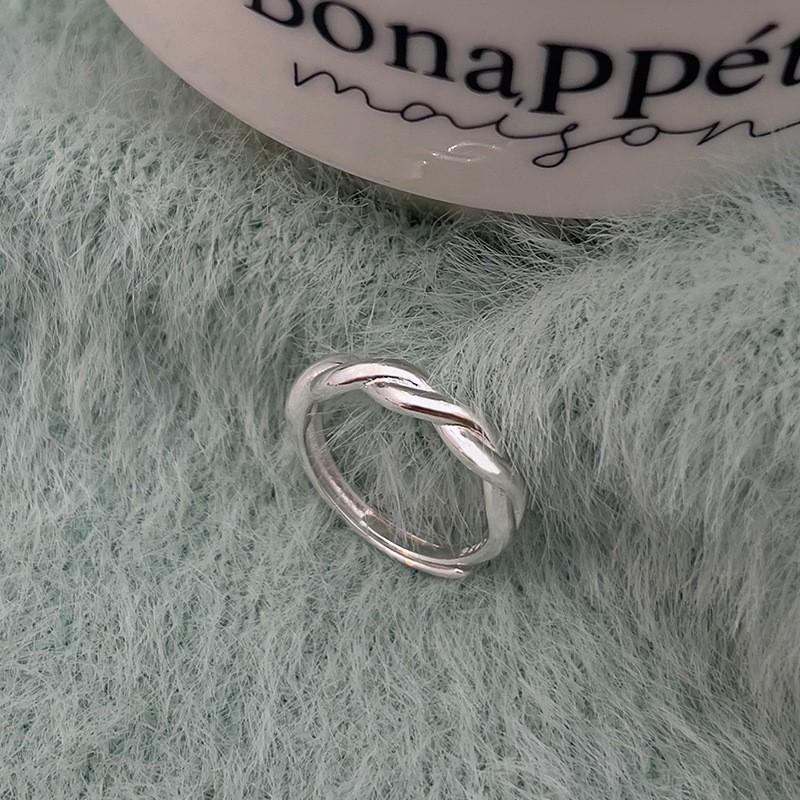 Elegantly Adjustable Crafted Open Heart Ring For Women Unique Design Geometric