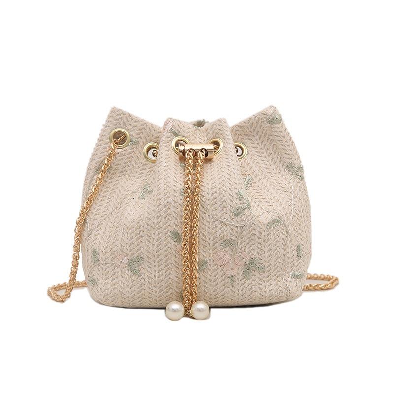 New Temperament Fashionable Design Shoulder Messenger Bag Sweet Fresh Simple Texture Beautiful Bucket Bag