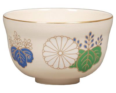Miyachi Eikou Matcha Bowl, White, Size: Diameter 12.4cm X Height 7.8cm, Ninsei Shinkiku Paulownia, Paper Boxed