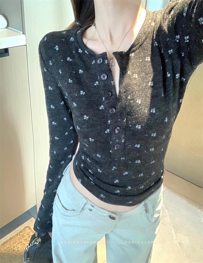 Schlankes Pullover-T-Shirt im koreanischen Stil mit Henry-Kragen und langen Ärmeln für Damen - Vielseitiges Basic-Shirt für Herbst und Winter