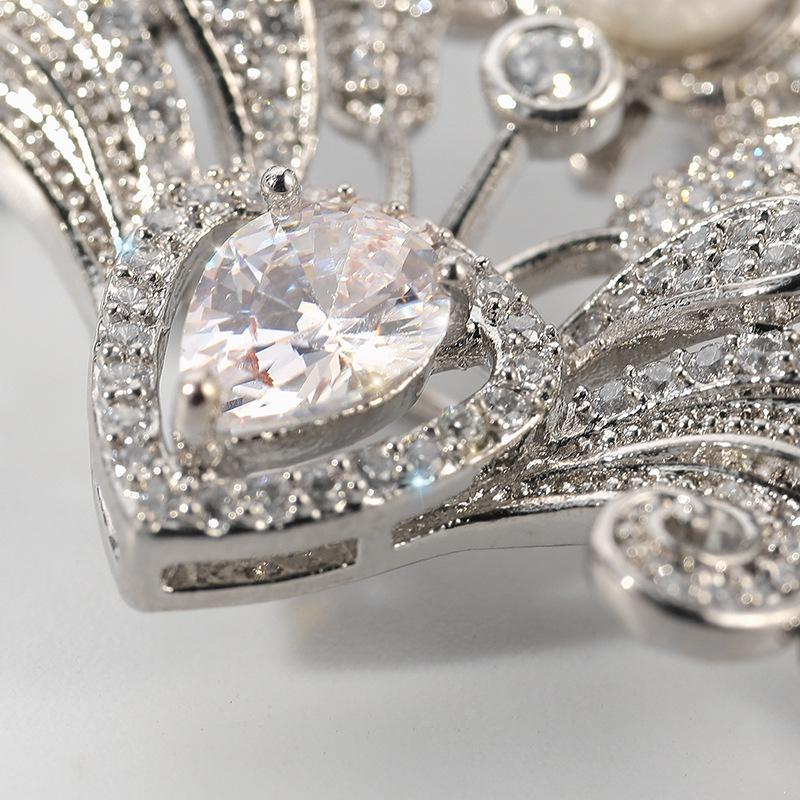 Bo Xin Yun Korean Style Zirconia Crown Brooch with Freshwater Pearl Pin Accessory