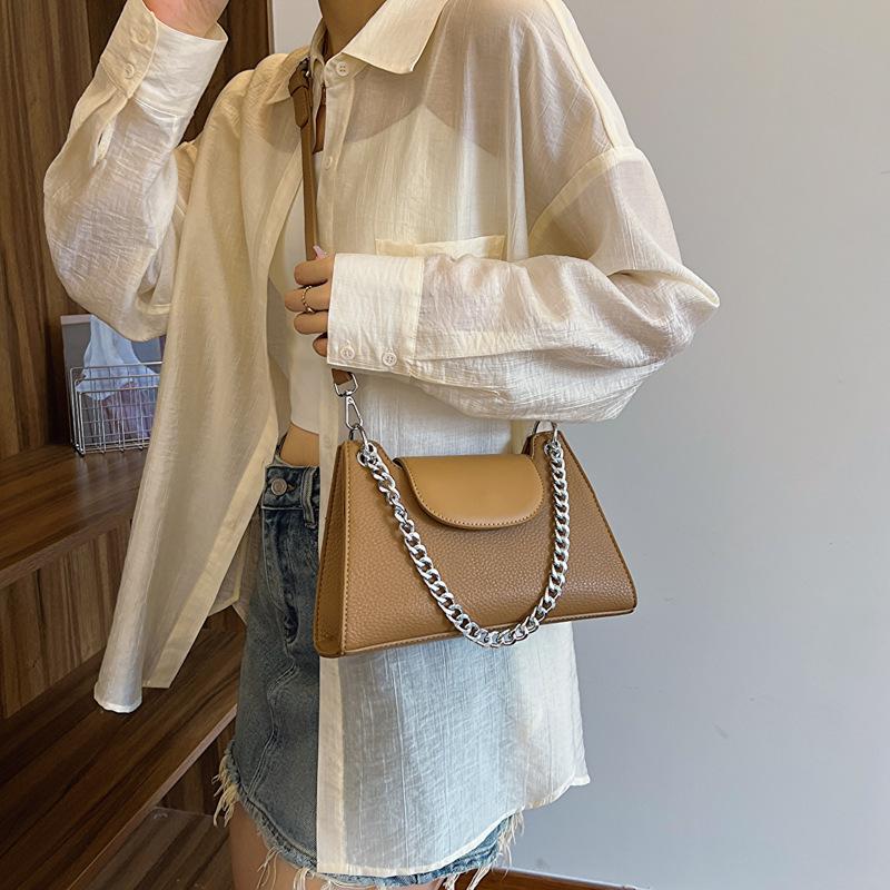 French Luxury Chain Underarm Bag for Women  Autumn New Texture PU Handbags Versatile Commute Female Crossbody Bags
