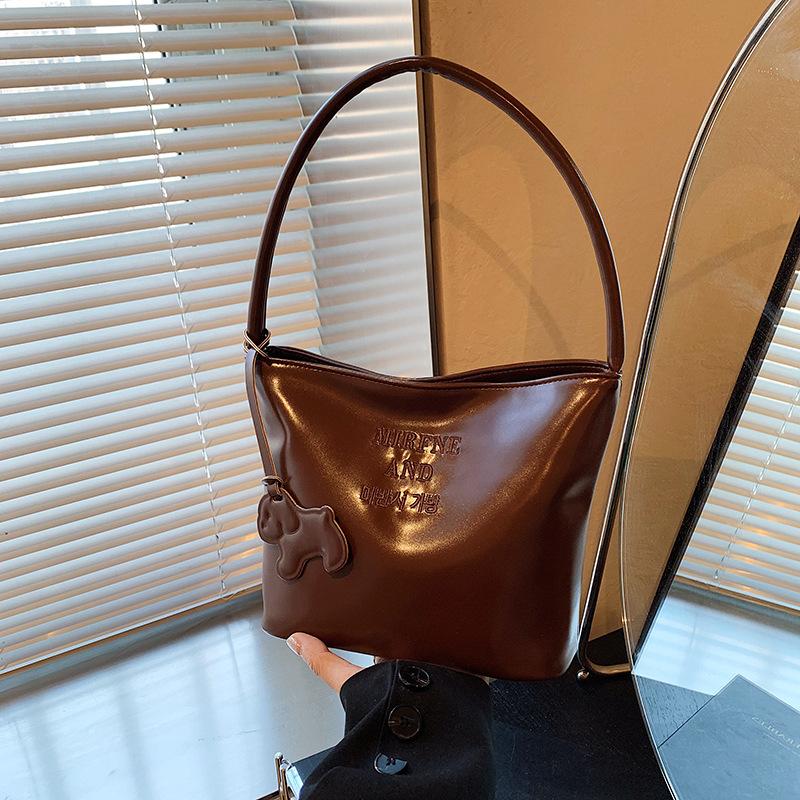 

Ретро-модна велика сумка на плече жіноча 2024 нова модна повсякденна сумка-відро преміальна сумка під пахвами коричневий