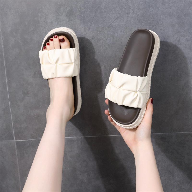 High black cool slippers women's summer outer wear new high-end feeling not tired feet casual beach flat bottom one-word drag