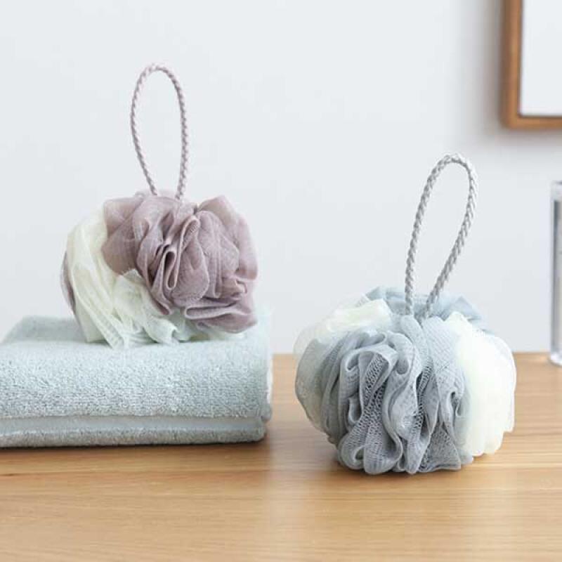 Two-tone shower ball and shower towel that won t come loose Two-tone shower ball (random color)