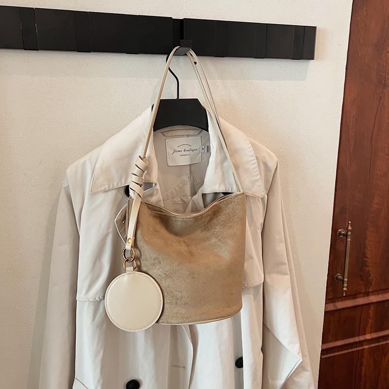 Korean niche ins suede suede surface retro bucket bag versatile shoulder messenger women tote bag
