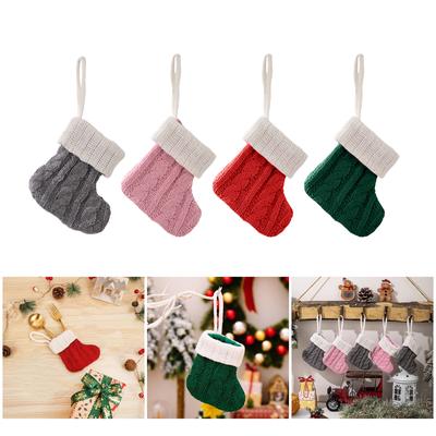 Set mit 10 gestrickten Weihnachtsstrümpfen, Strumpf mit großem Fassungsvermögen, handgefertigte Geschenktasche, Hängeornament für Familienfeier