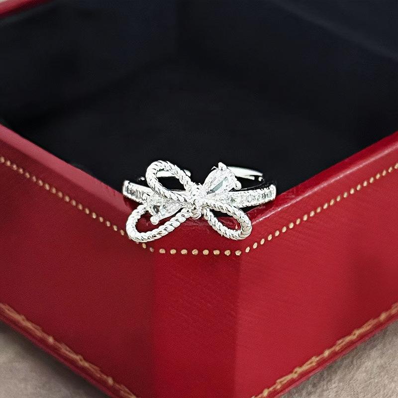 Full Diamond Zircon Bow Open Ring, Women'S Light Luxury Niche Design, High-End Sense, Exquisite Temperament, Shining Index Finger Ring