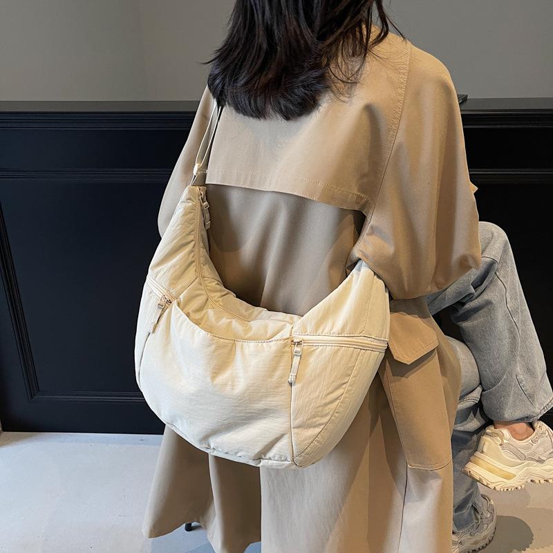 Women's Large Capacity Shoulder Bag Solid Color Crossbody Bag