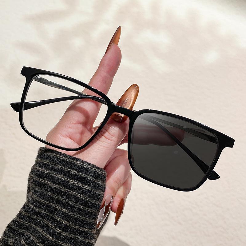 Unisex Photochromic Square Glasses Frame with Anti-Blue Light Plano Lenses