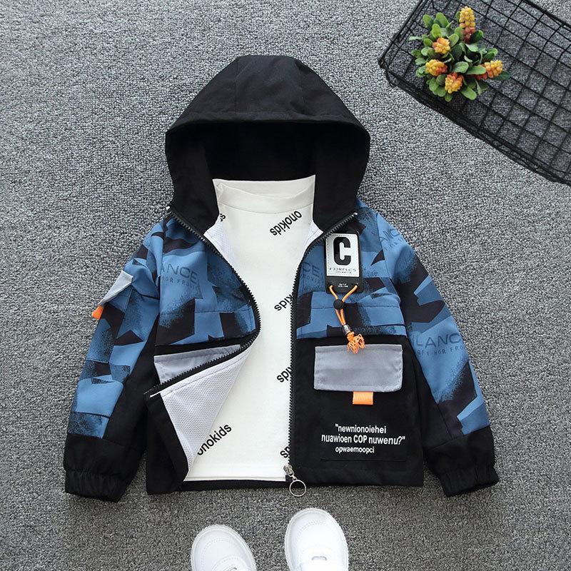 Fashionable Spring - Autumn Jackets for 3-10 Year Old Boys Patchwork Design Hooded Tops Children's Thin Western-style Jackets Cardigans