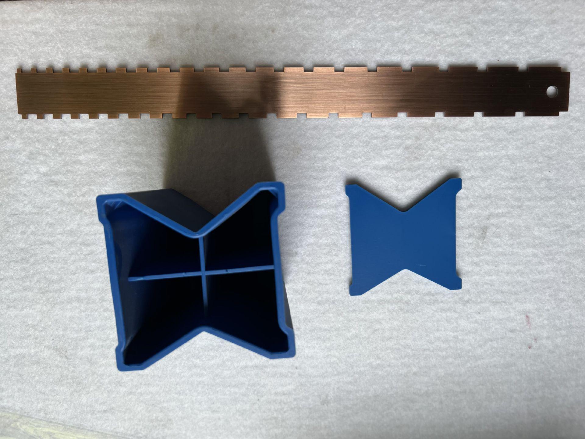 

Bakelite Guitar/Bass Neck Rest & Notch Ruler Set - Repair Tools