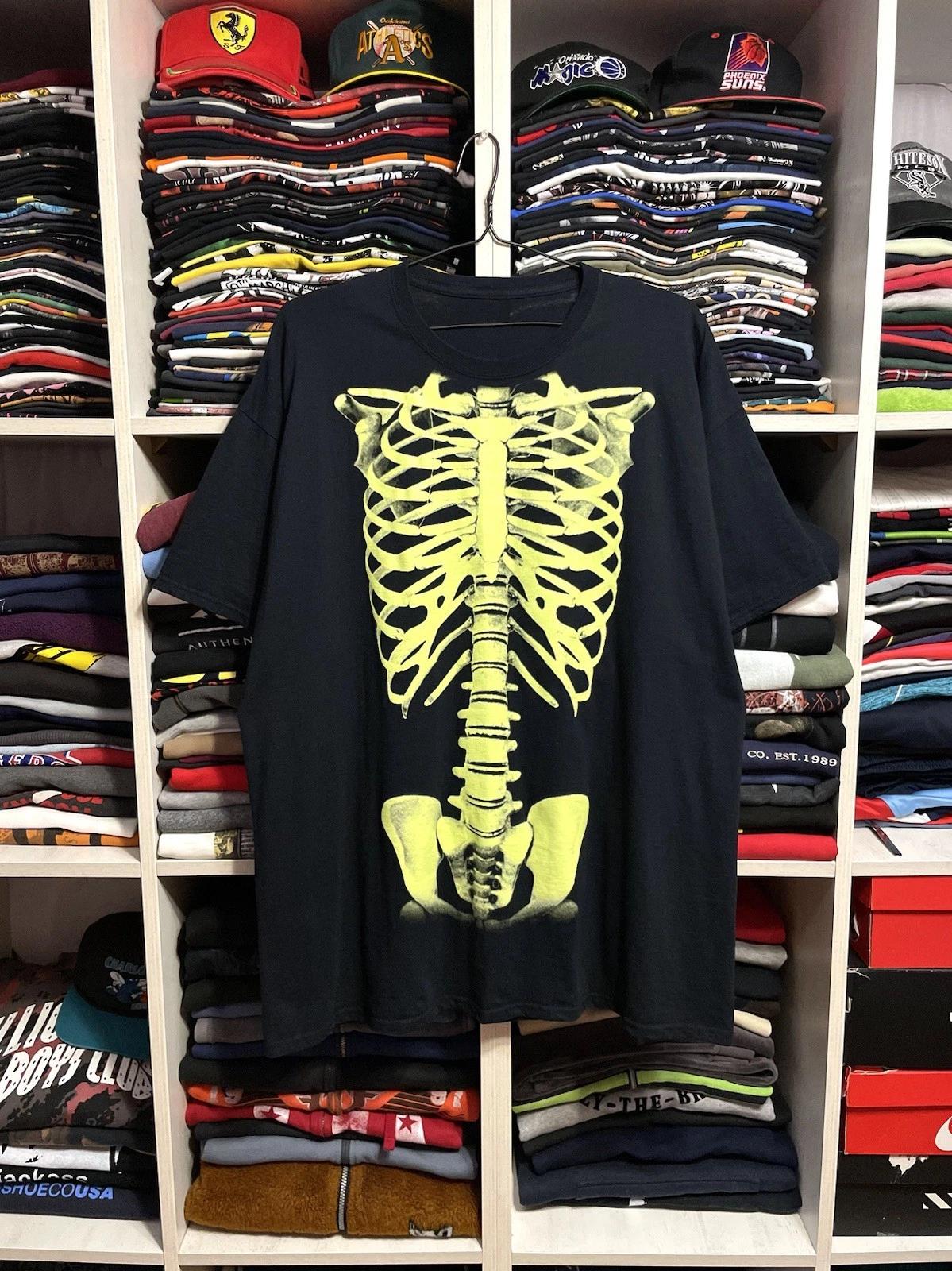 Vintage Y2K Skeleton Rib Cage GLOW IN THE DARK T-Shirt Size XXL Black L