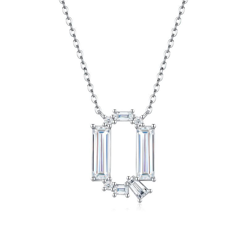 Fashion Luxury Letter Necklace Fade-resistant Moissanite Clavicle Chain Womens Daily Wear