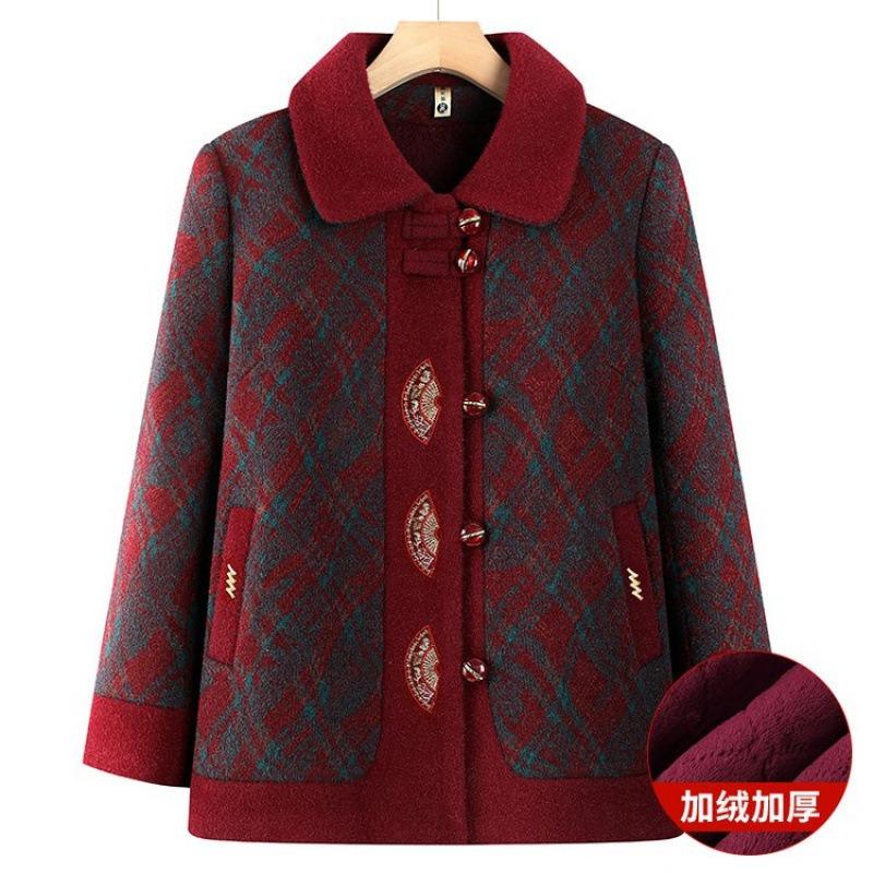 Middle-aged elderly new grandma winter woolen coat plush old lady clothes thickened mother top