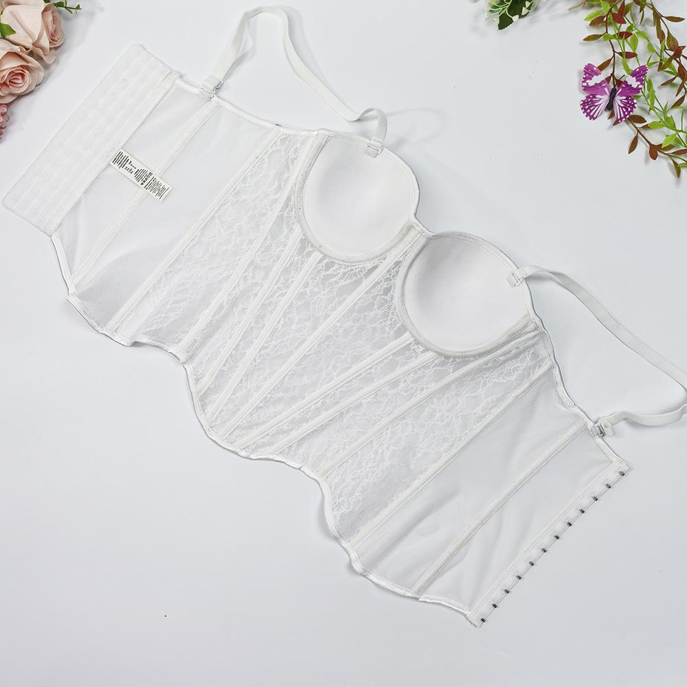 Corsés, ropa de mujer moderna y elegante