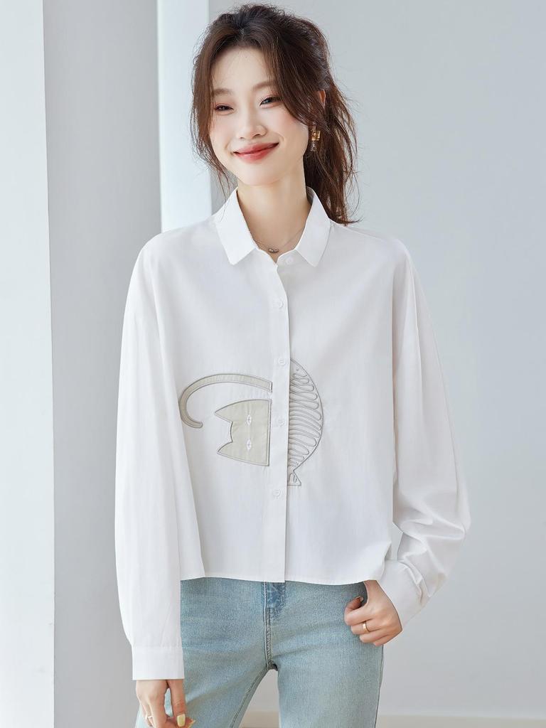 Damen besticktes Baumwollhemd - 2025 Frühher Herbst Lockerer Revers-Top, Altersminderndes Hübsches Langarm-Modedesign