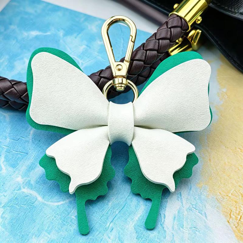 Cute PU Leather Bow Keychain with Smooth Metal Clasp Lightweight Bag Hanging Ornament for Friends Souvenir