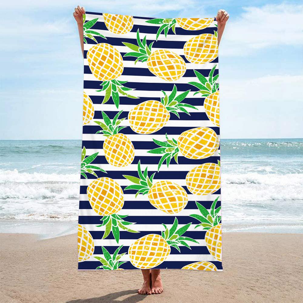 Cute Strawberry Beach Towel Pink Fruit Print Microfiber Bath Towel Soft Quick Dry Towel Beach Pool Travel Camping Summer