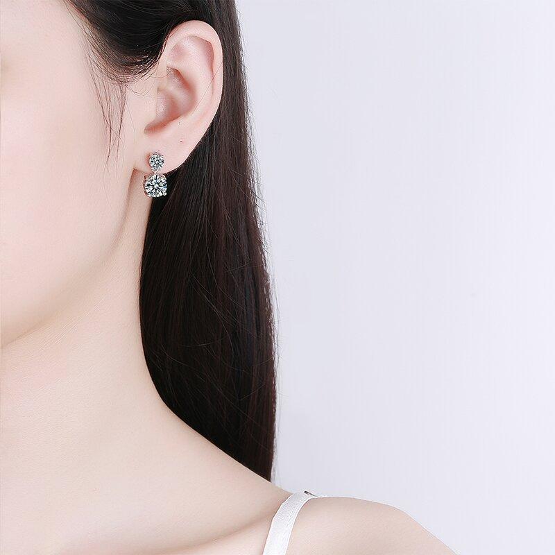 2026 Earrings Women's Inlaid Zircon Geometric Earrings, Fashionable and Simple Round Stud Earrings, Jewelry.