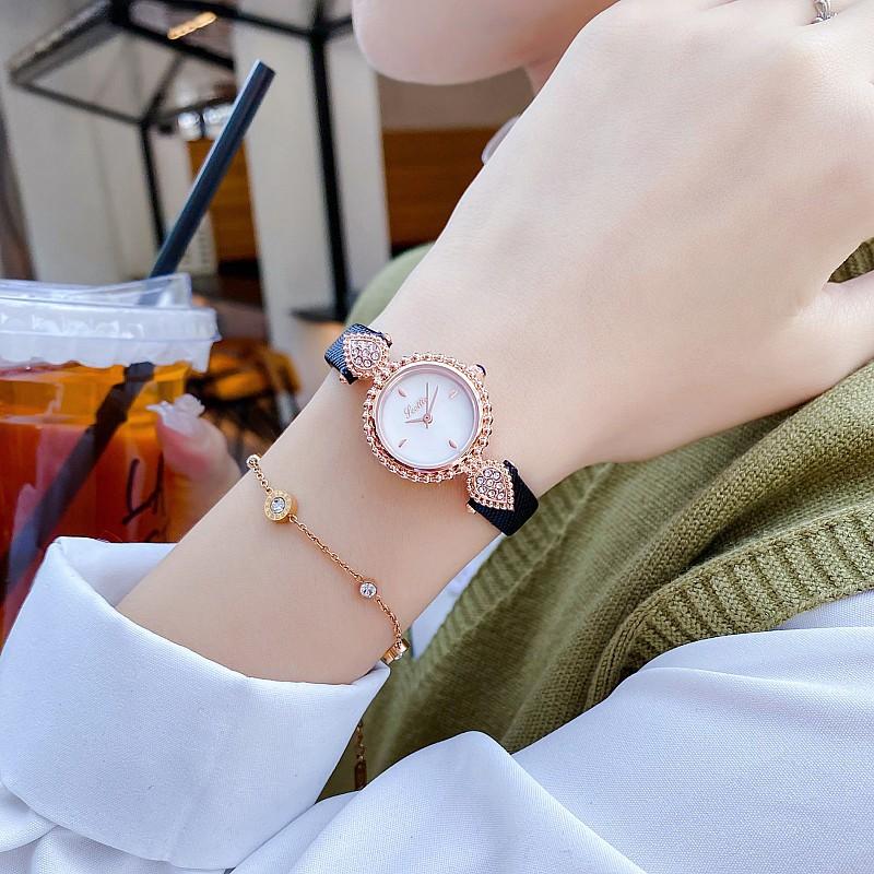Brand Women Watch Light Luxury Brand Shell Faced Diamond Watches Waterproof Leather Strap Ladies Fashion Quartz Wristwatch