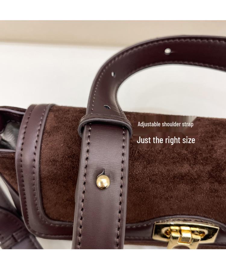 Autumn & Winter Women's Versatile Retro French Shoulder Crossbody Baguette Handbag