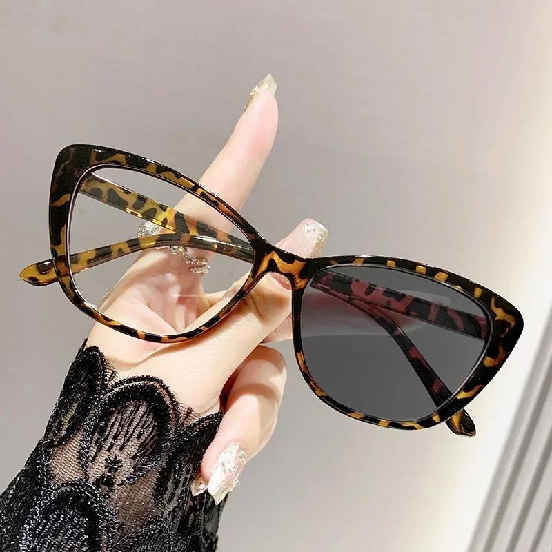 

European and American Cat Eye Frame Color Changing ForMyopia OpticalGlasses Anti Blue Light Butterfly Frame Photochromic Myopia Glasses -4.0
