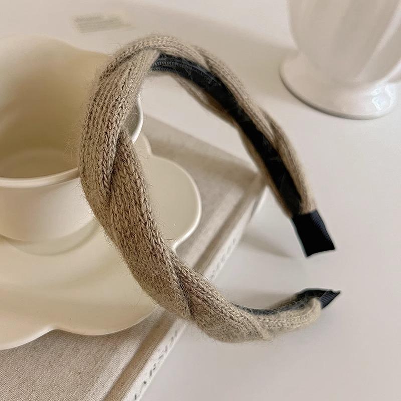 

Зимняя мягкая шерстяная витая повязка для волос для женщин и девочек, простая повязка для волос, корейские женские аксессуары для волос, обруч для волос, повязки на голову с косами Size fits all