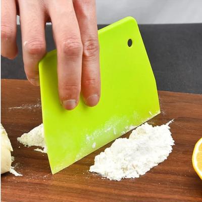1 spatule en plastique pour crème à gâteau, pâte à beurre, grattoir, outils de cuisson pour la pâtisserie à domicile, outils de découpe, gadgets de cuisine