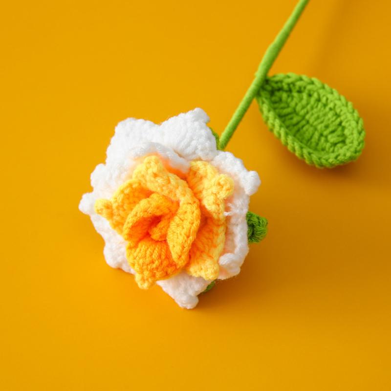 Simulated Crochet Tulips Carnations Red Roses DIY Handmade Flower Bouquets Birthday Gifts Wedding Souvenirs Mother Teacher's Day