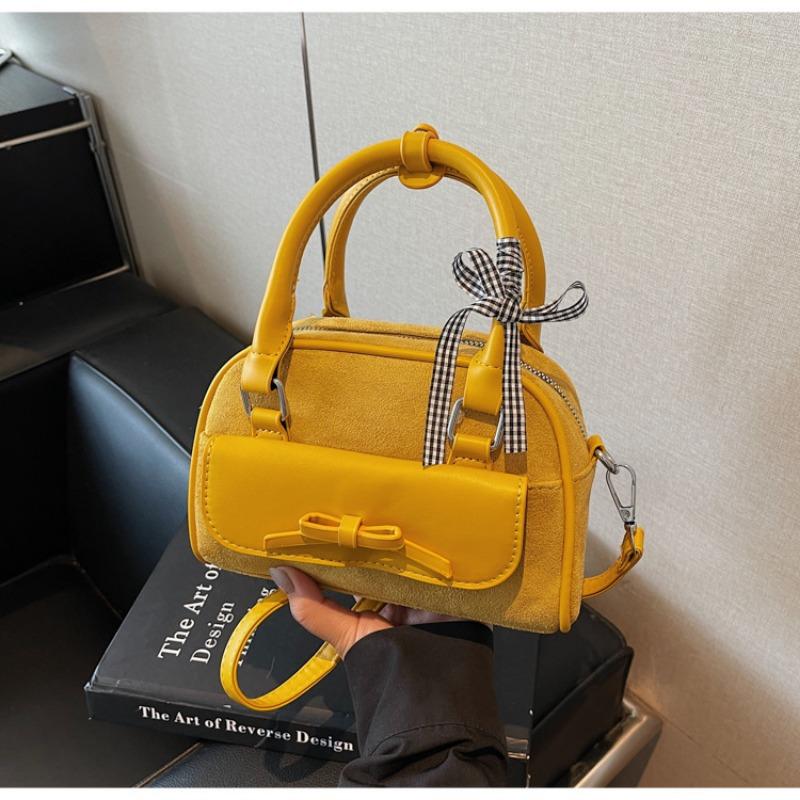 Premium bag women's autumn and winter new matte retro messenger bag portable bowling bag