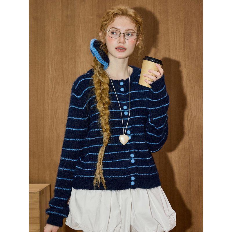 Coolhut Stylish Color-Block Striped Casual Sweater Round Neck Double-Breasted Coat 2026 Winter Women's Coat