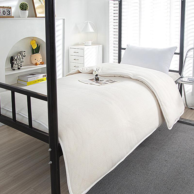 Xinjiang Cotton Fluff-Filled Winter Quilt: Single Dorm Mattress Pad