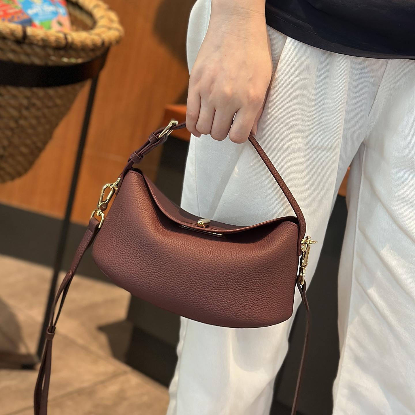 

Women s Cow Leather Casual Shoulder Bags Ladies Soft Cowhide Retro Fashi Handbags Female Designer Luxury Crossbody Bags Lady 24x11x11cm темно-красного