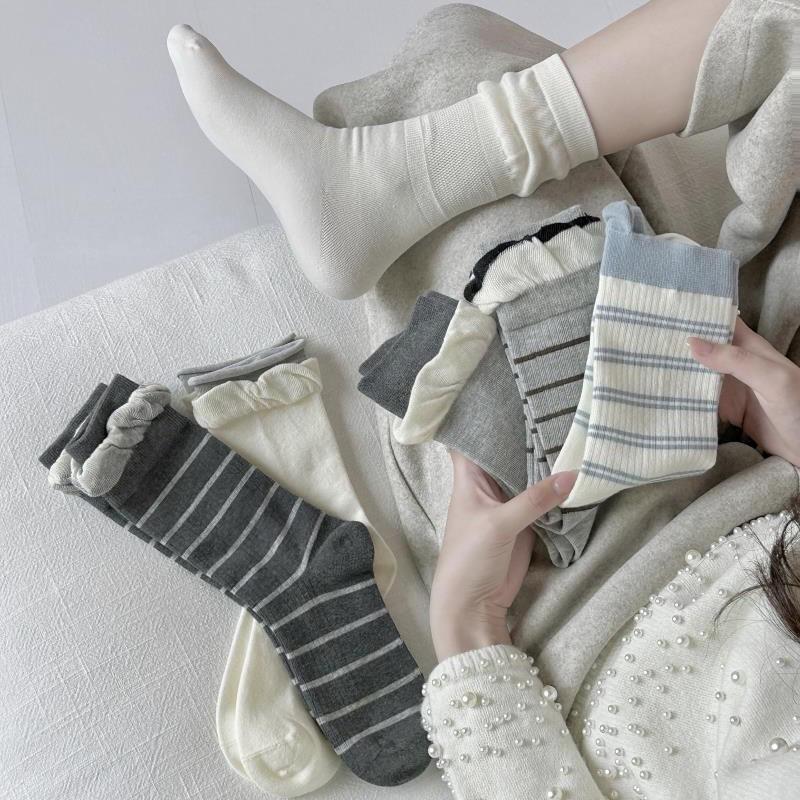 Korean Style Striped Mid-Calf Breathable Cotton Socks for Women - Ballet Academy Design