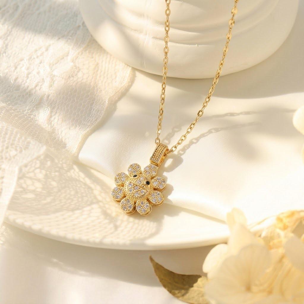 Light Luxury Women's Titanium Steel Floral Clavicle Necklace Set