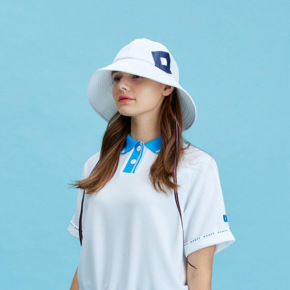ONOFF Women S overSized Naglan ShorT Sleeve T ShirT Of9033la whiTe