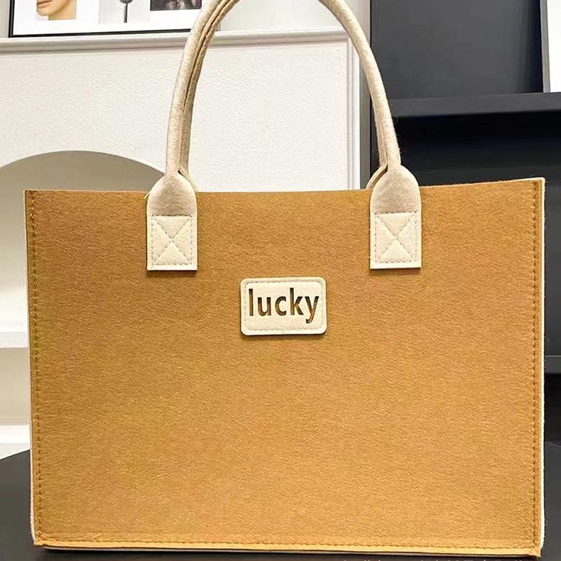 

Large Capacity Women s Felt Handbag - Simple, Stylish & Trendy 20x15x9 cm