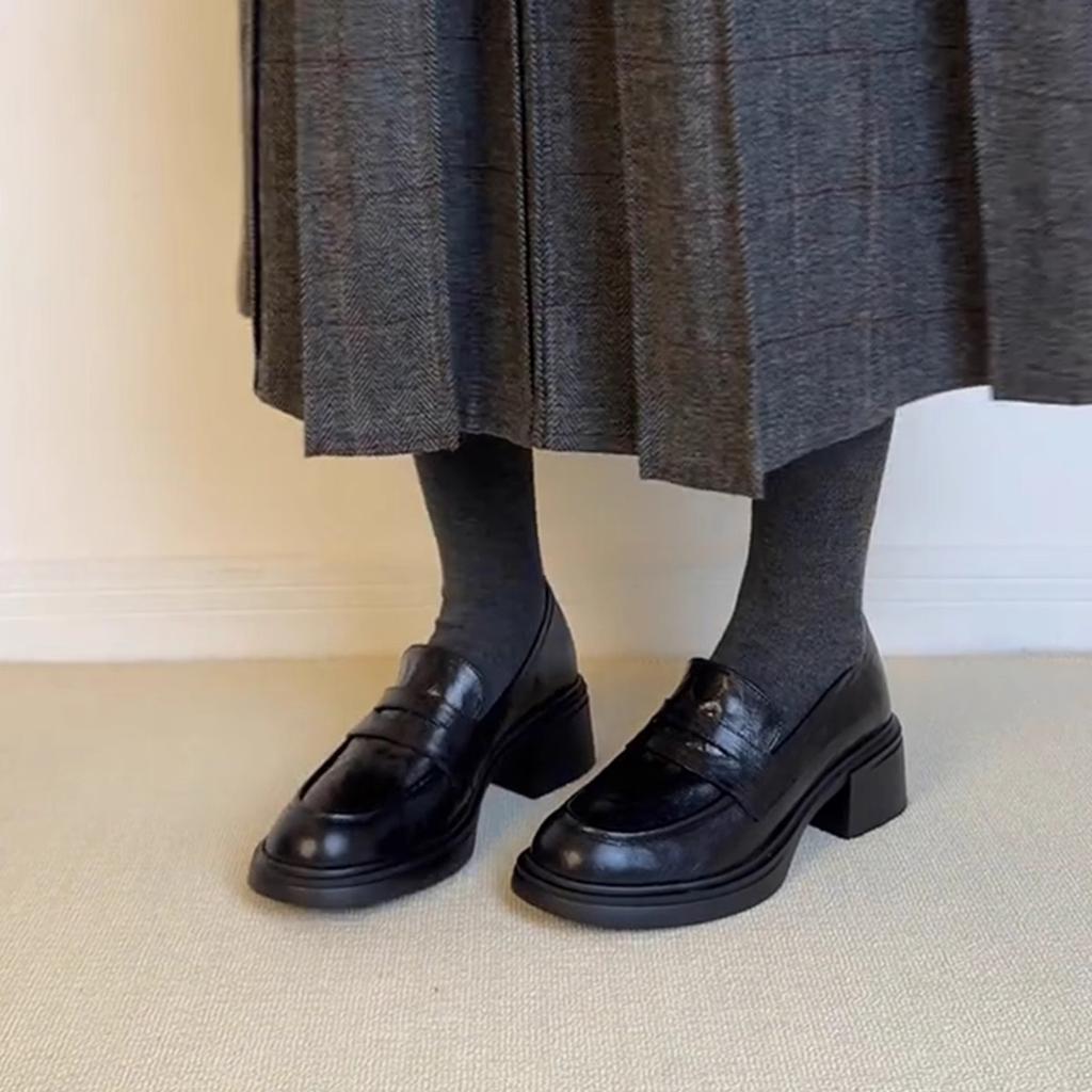 Sheepskin~ Retro Commuting Leather Round Head Platform Thick Heel Loafers Women's Black Temperament Small Leather Shoes Medium Heel Single Shoes