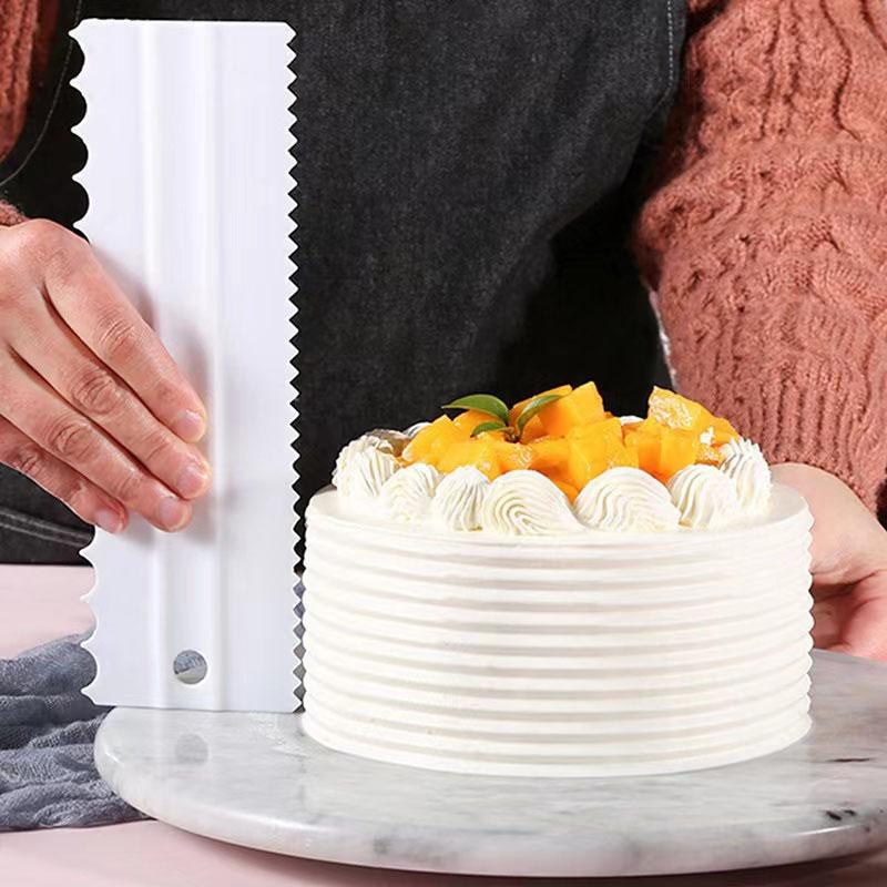 Cake Scraper Smoother Set Patterned Edge Smoothe Plastic Sawtooth Comb Bench Scraper For Cake Baking Cream Icing Smoother