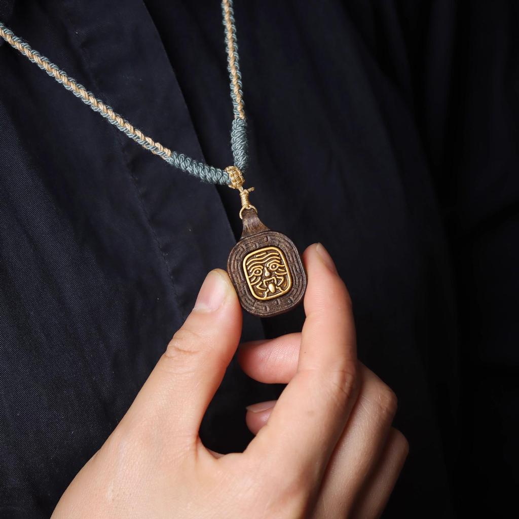 Chengui Zhao Gongming Martial God of Wealth Pendant Necklace – Five Ways God of Wealth Design for Men and Women